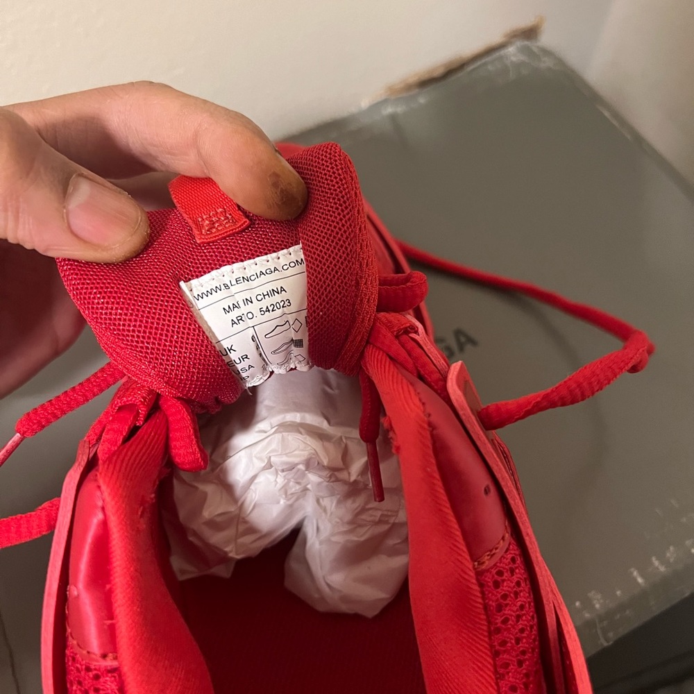 Balenciaga Low - Top Sneakers - Picture 5 of 13